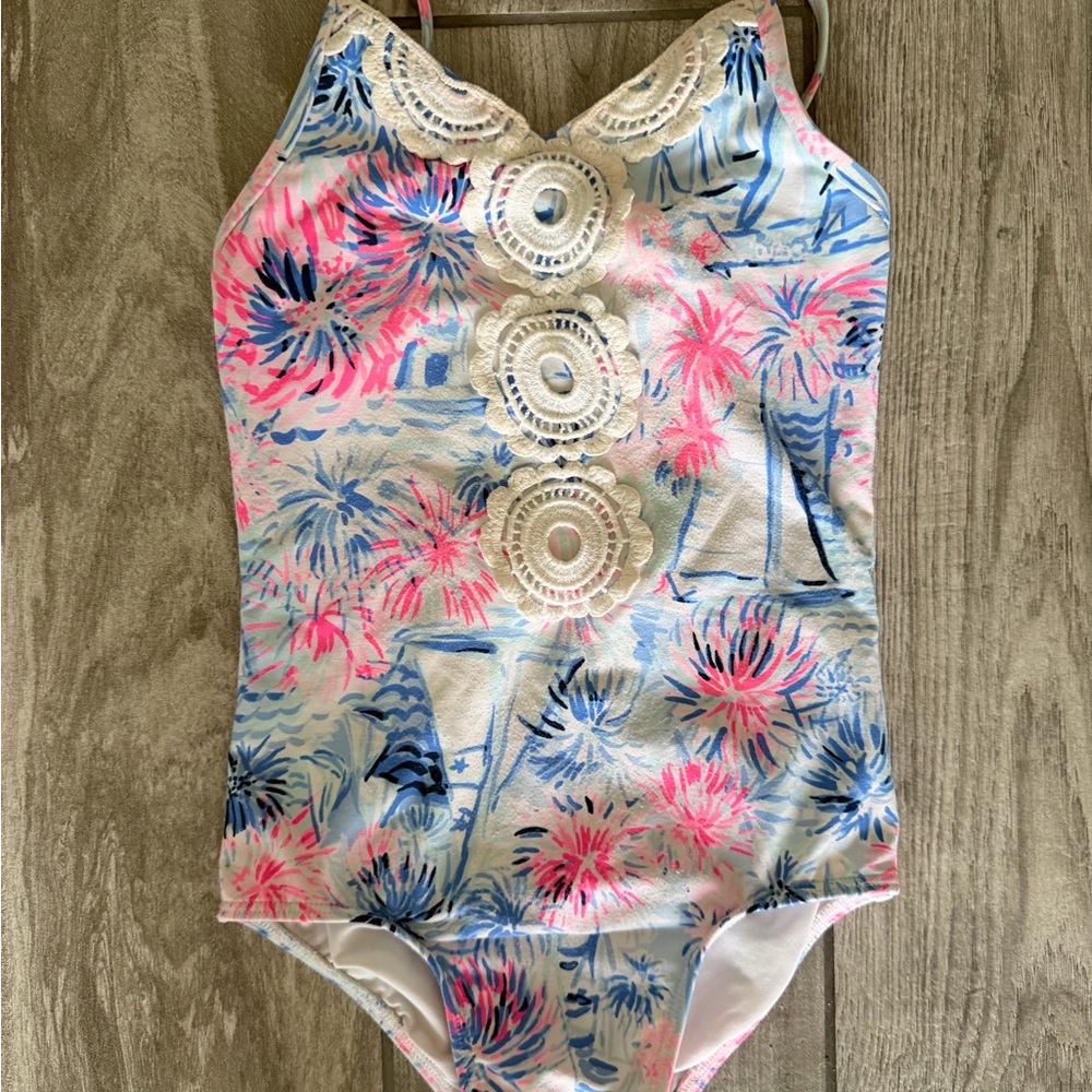 Lilly Pulitzer Girls One-Piece SwimSuit size 2 sailboats sister